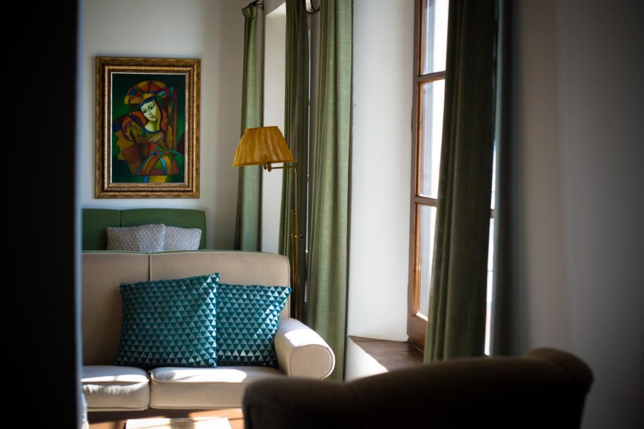 Hotel Fuente Del Sol Антекуера Екстериор снимка